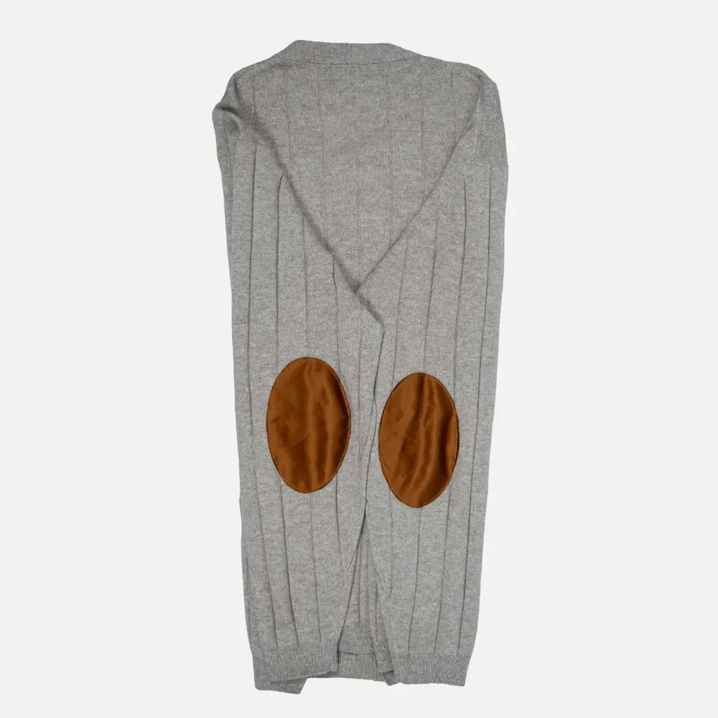 Cardigan_cachemire_maille_colletee127 OK.webp