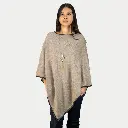 Poncho_bord_en_cuir_458F.webp