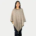Poncho_bord_en_cuir_473F.webp